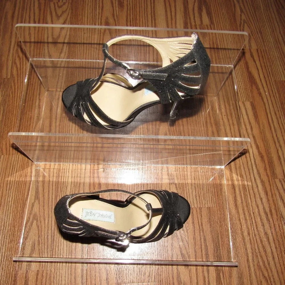 BETSY JOHNSON Tee T-Strap Glitter Heels Size 7 - Picture 2 of 6